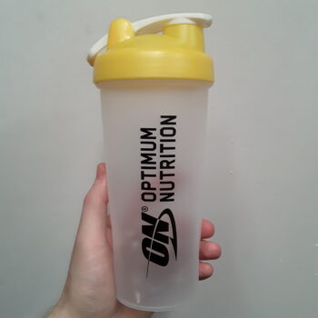 Шейкер Optimum Nutrition (700 ml)